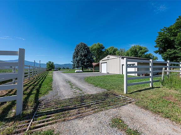 2nd image of 175 Lower Lynch Creek Rd