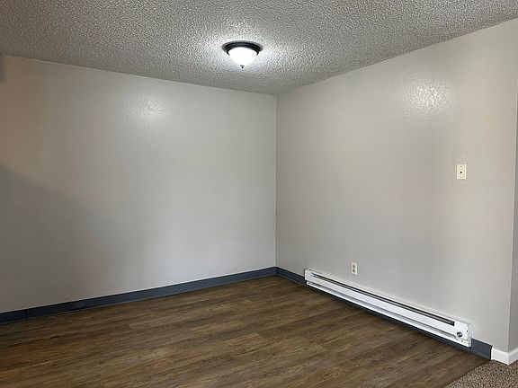 5th image of 212 W 21st Ave
