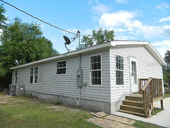 2nd image of 200 Columbia Dr