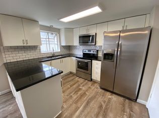 1385 Deerfield Estates Dr, O'Fallon, MO 63366