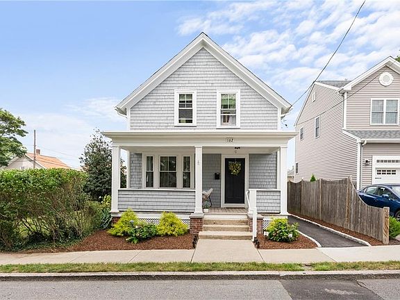 3rd image of 162 Juniper St