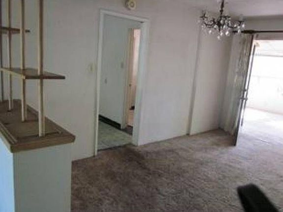 5th image of 509 Marietti Way