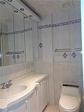 2nd image of 150 E 18th St #I