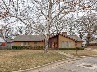 1113 Tanglewood Dr, Greenville, TX 75402