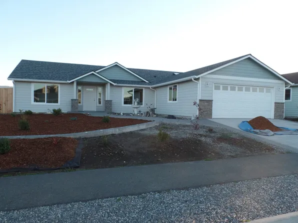 51 Perch Dr, Sequim, WA 98382