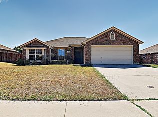 1306 Columbia Dr, Midlothian, TX 76065