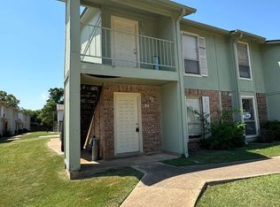 5705 E Texas St APT 90, Bossier City, LA 71111