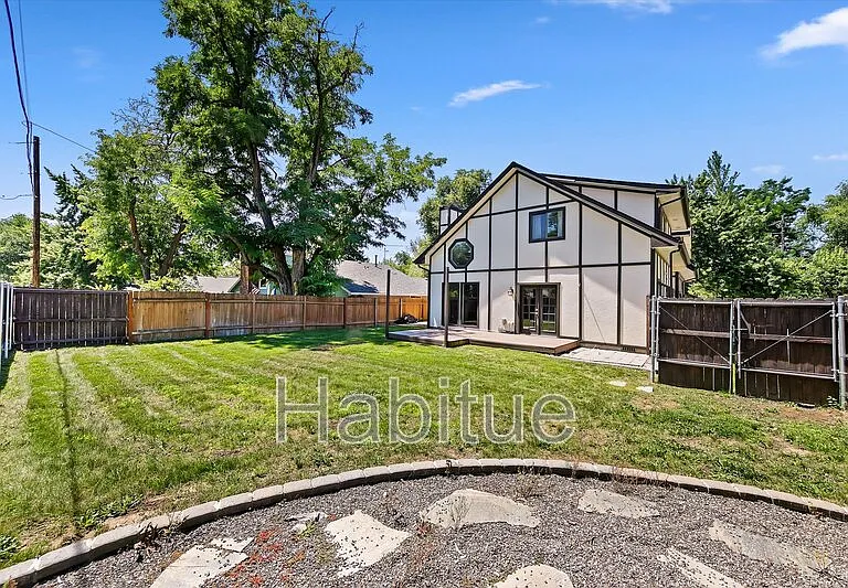 2403 W Irene St — Photo 38