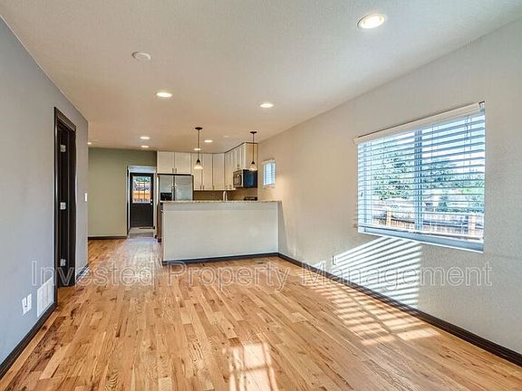 4th image of 75 Irving St
