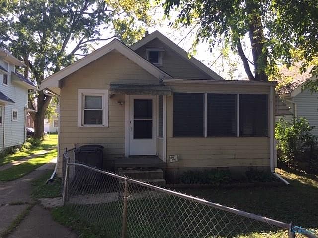2nd image of 2222 Mellwood Ave