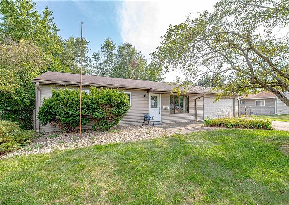1st image of 34885 Leslie Ave