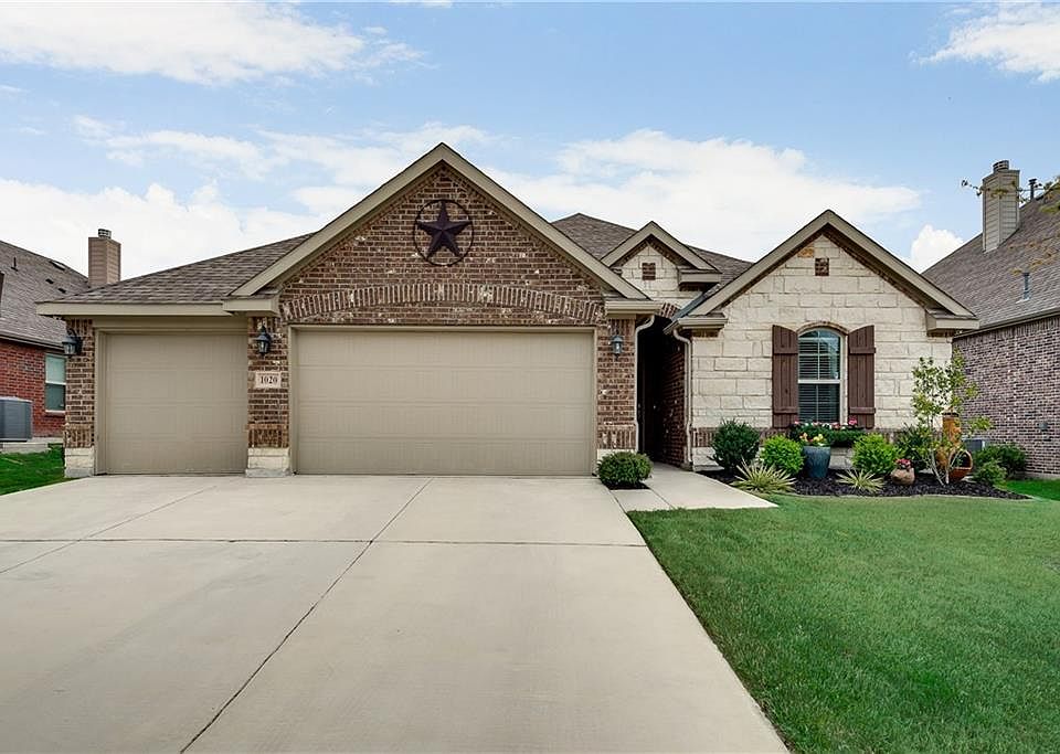 1st image of 1020 Lavender Dr