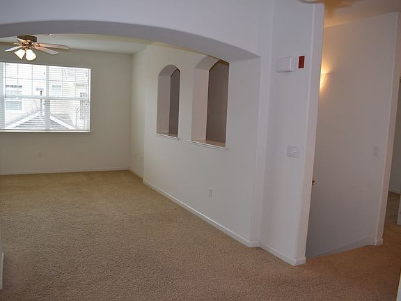 4th image of 2856 Brighton Beach Way