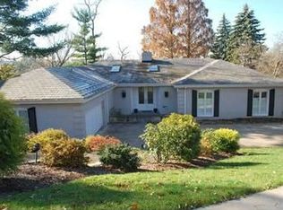 939 Valleyview Rd, Pittsburgh, PA 15243