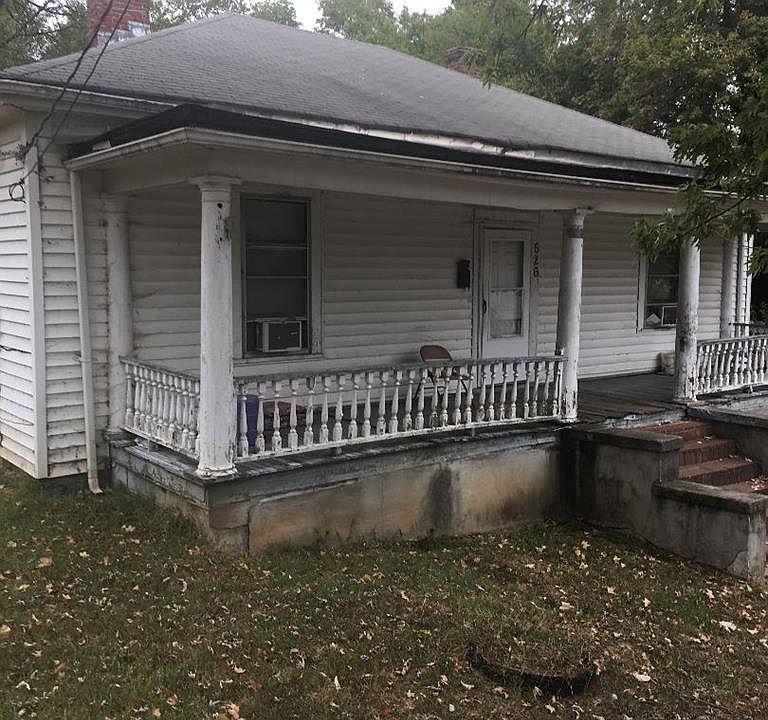 626 Monroe St, Danville, VA 24541 Zillow