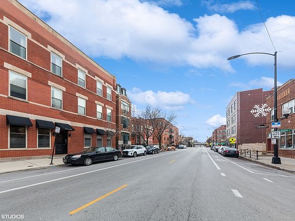2nd image of 1857 N Damen Ave #1N