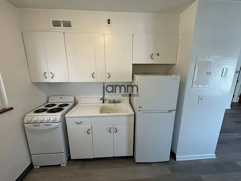 4201 Rocky River Dr #4201 ROCKY RIVER DR — Photo 4