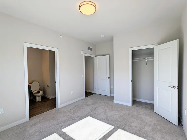 Riverview Terrace — Photo 10