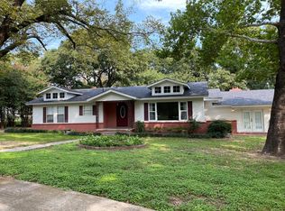 8140 Peden Rd, Azle, TX 76020