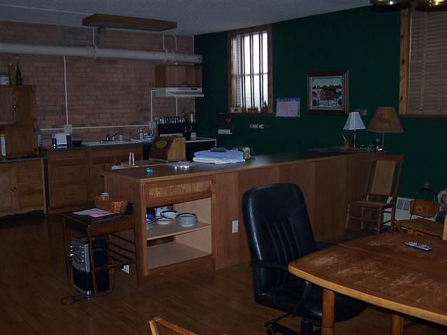 2nd image of 706 Jackson St