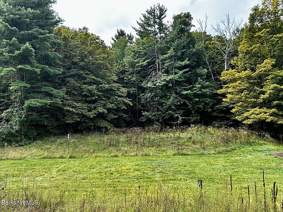 4th image of 4 Bott Hill Rd
