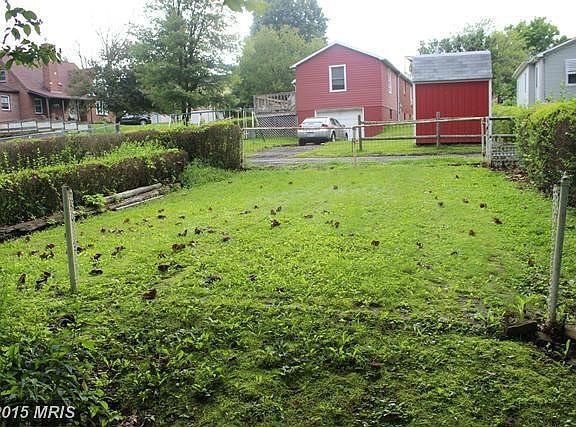 Rear parking off alley