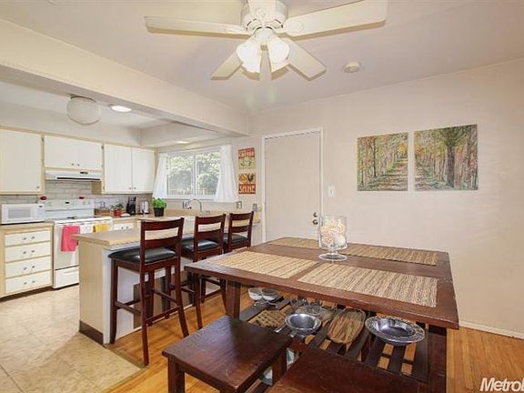5th image of 8574 Everglade Dr