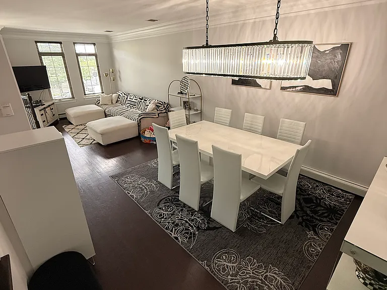 Monarch Ct — Photo 9