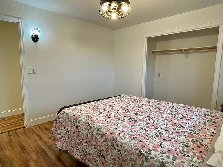 3640 Elizabeth Way — Photo 25