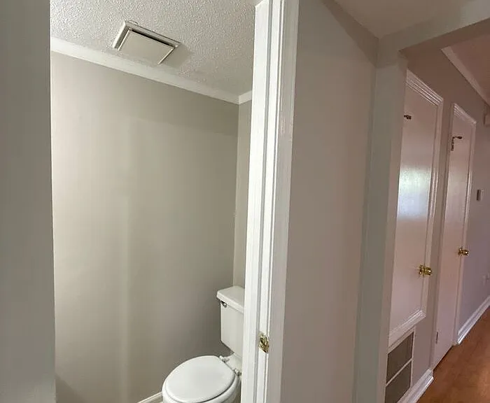 11016 Hunter Trail Ln — Photo 6
