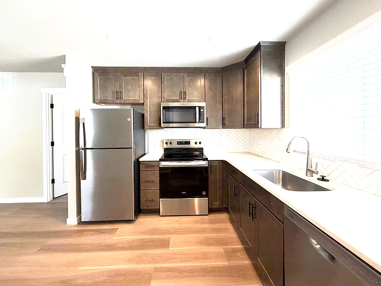 3474 Hopscotch Way — Photo 4