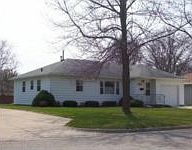 2nd image of 529 McIndoe St