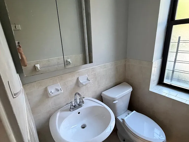 1587 Carroll St #3A — Photo 6