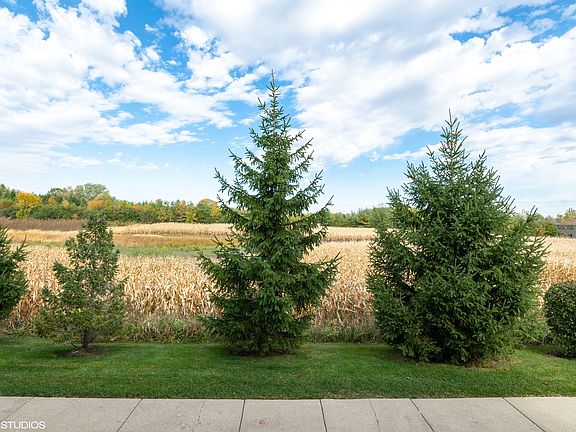 2nd image of 403 Station Park Cir