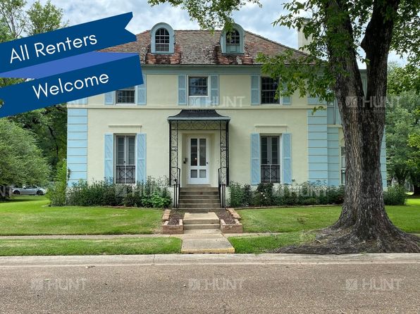 401 Ira Eaker Dr