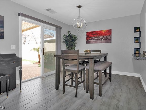 5th image of 10217 Grecian Laurel Ct