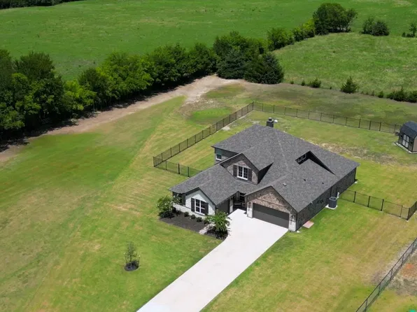 630 Brown Rd, Leonard, TX 75452