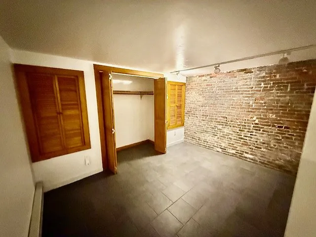 7 Thacher Ct — Photo 3