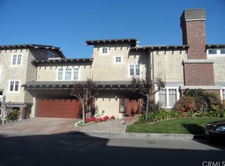 701 Carnation Ave, Corona Del Mar, CA 92625