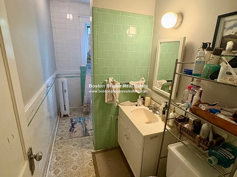 120 University Rd #3 — Photo 6
