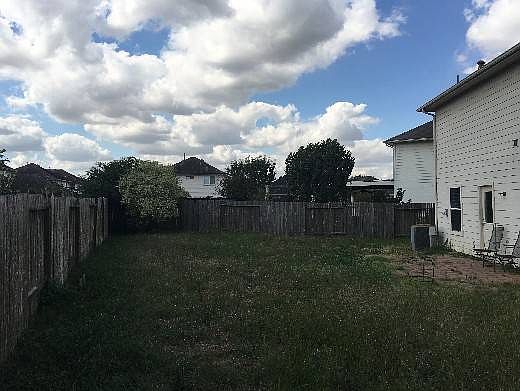 3rd image of 19335 Cypress Peak Ln