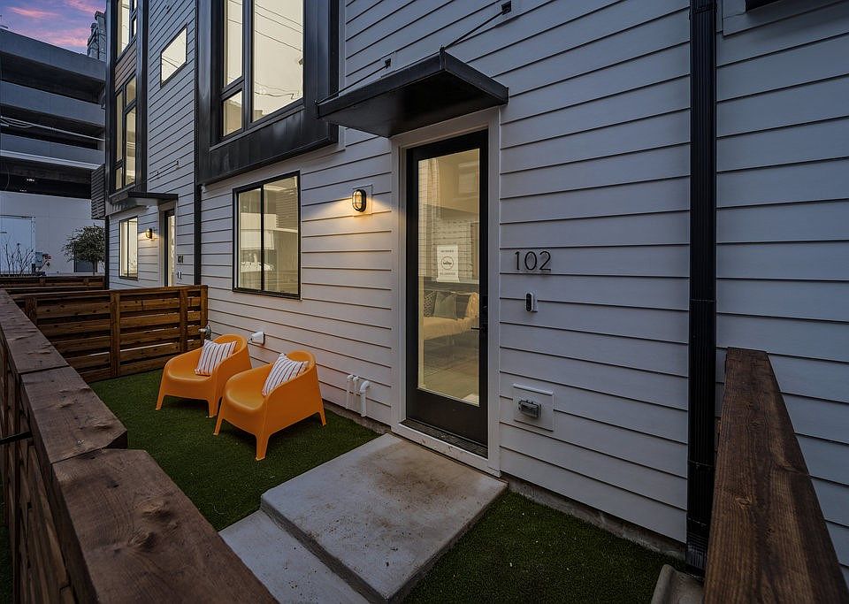 1st image of 3616 N San Jacinto Ave #106