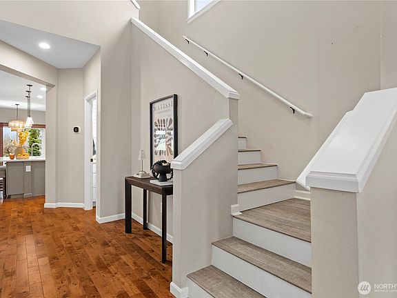 3rd image of 5613 Udall Avenue SE