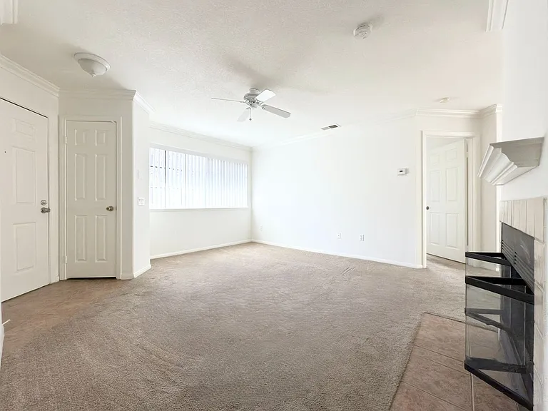 3521 Paseo De Elenita #165 — Photo 16
