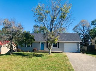 1120 Gregory Ln, Lawrenceburg, KY 40342