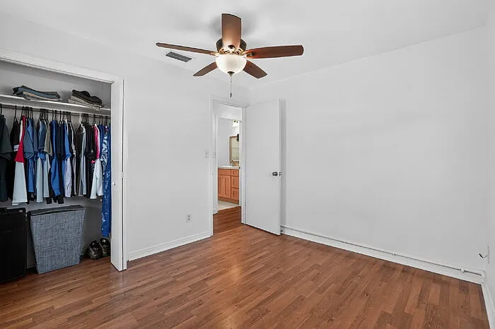 2617 Nassau St — Photo 26