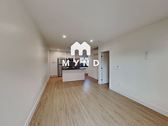 3rd image of 3835 3rd Ave APT 5