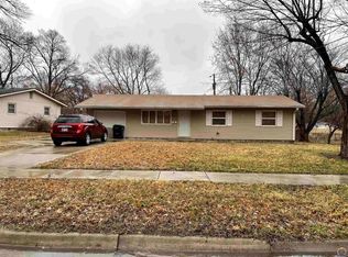 2116 SE Market St, Topeka, KS 66605