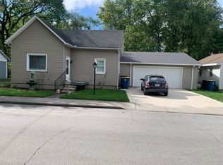 916 S Bennett St #1, Bluffton, IN 46714