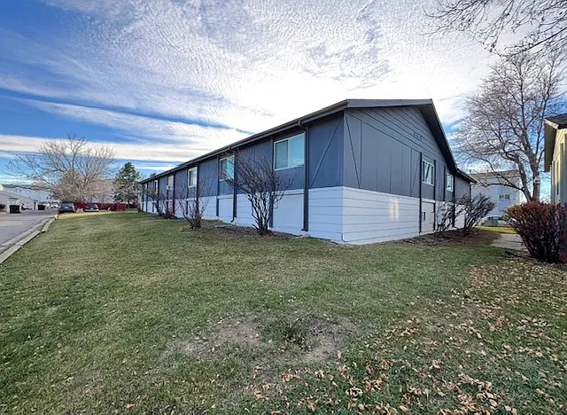 1610 Lloyd St — Photo 13